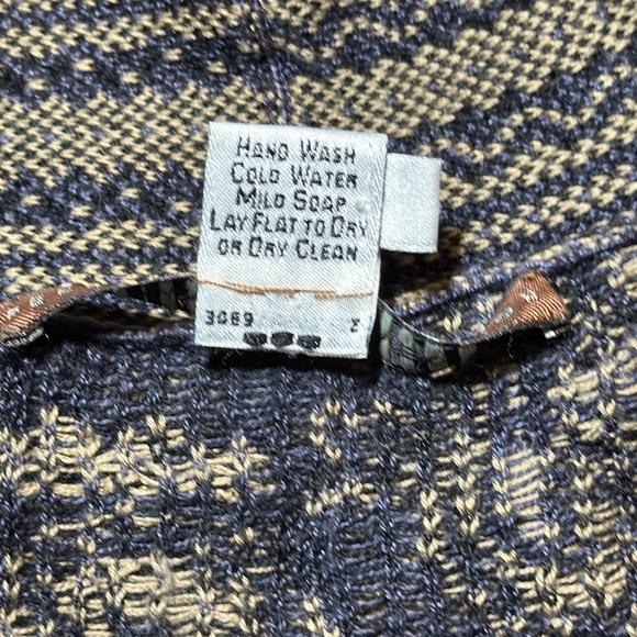 Peruvian Connection Floral Vines Print Knit Cardigan Women's size M Pima Cotton - Picture 6 of 7